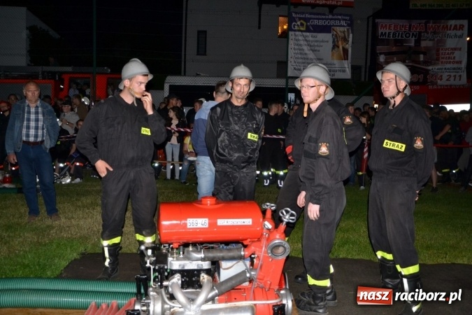 Zdjęcie w galerii na portalu naszraciborz.pl: Nocne zawody strażackie w Bolesławiu. Emocje i frekwencja jak na Euro wiadomości z regionu