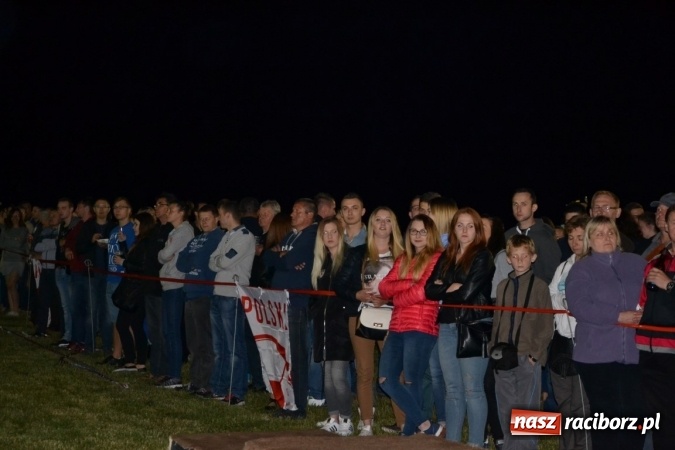 Zdjęcie w galerii na portalu naszraciborz.pl: Nocne zawody strażackie w Bolesławiu. Emocje i frekwencja jak na Euro wiadomości z regionu