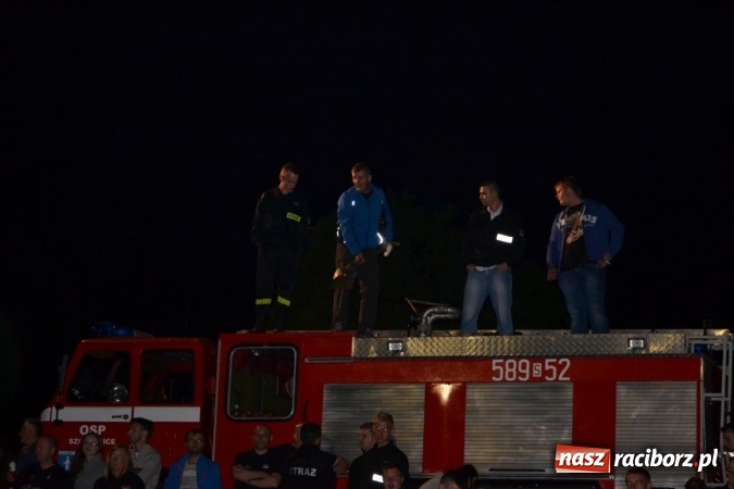 Zdjęcie w galerii na portalu naszraciborz.pl: Nocne zawody strażackie w Bolesławiu. Emocje i frekwencja jak na Euro wiadomości z regionu