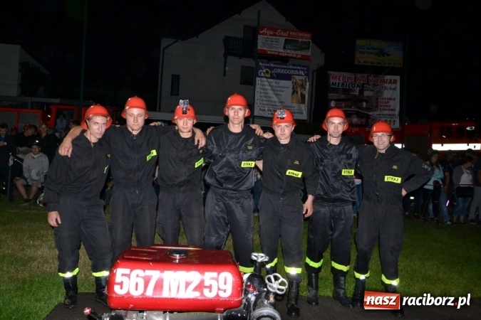 Zdjęcie w galerii na portalu naszraciborz.pl: Nocne zawody strażackie w Bolesławiu. Emocje i frekwencja jak na Euro wiadomości z regionu