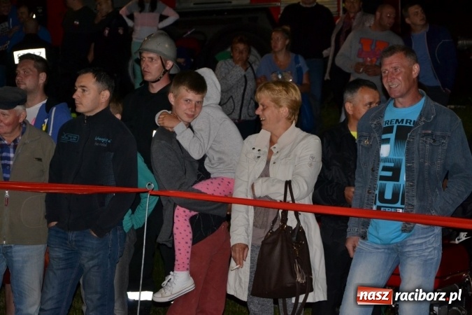 Zdjęcie w galerii na portalu naszraciborz.pl: Nocne zawody strażackie w Bolesławiu. Emocje i frekwencja jak na Euro wiadomości z regionu