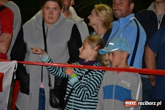 Zdjęcie w galerii na portalu naszraciborz.pl: Nocne zawody strażackie w Bolesławiu. Emocje i frekwencja jak na Euro wiadomości z regionu