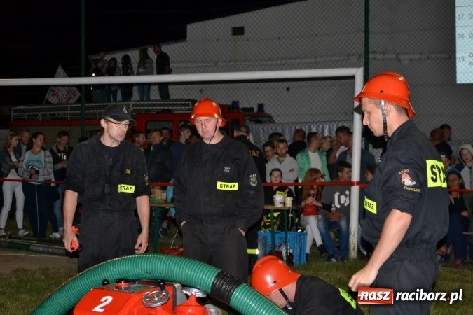 Zdjęcie w galerii na portalu naszraciborz.pl: Nocne zawody strażackie w Bolesławiu. Emocje i frekwencja jak na Euro wiadomości z regionu