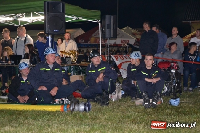 Zdjęcie w galerii na portalu naszraciborz.pl: Nocne zawody strażackie w Bolesławiu. Emocje i frekwencja jak na Euro wiadomości z regionu