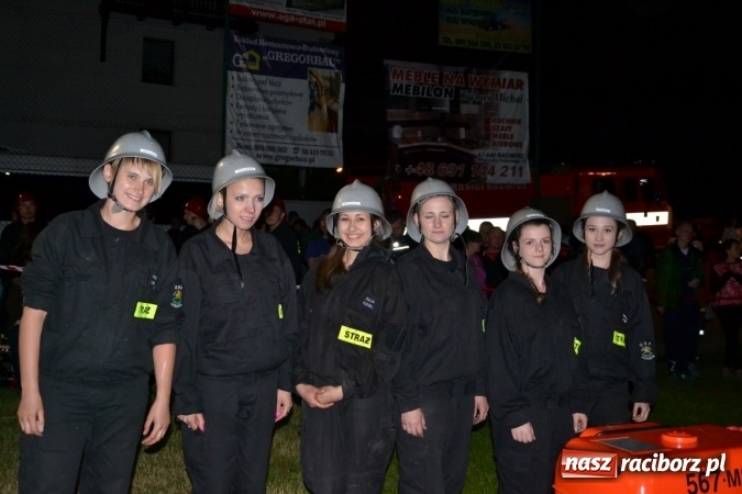 Zdjęcie w galerii na portalu naszraciborz.pl: Nocne zawody strażackie w Bolesławiu. Emocje i frekwencja jak na Euro wiadomości z regionu