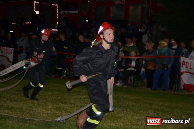 Zdjęcie w galerii na portalu naszraciborz.pl: Nocne zawody strażackie w Bolesławiu. Emocje i frekwencja jak na Euro wiadomości z regionu