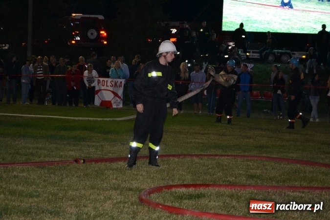 Zdjęcie w galerii na portalu naszraciborz.pl: Nocne zawody strażackie w Bolesławiu. Emocje i frekwencja jak na Euro wiadomości z regionu