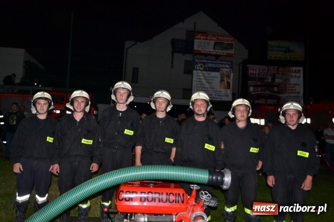 Zdjęcie w galerii na portalu naszraciborz.pl: Nocne zawody strażackie w Bolesławiu. Emocje i frekwencja jak na Euro wiadomości z regionu