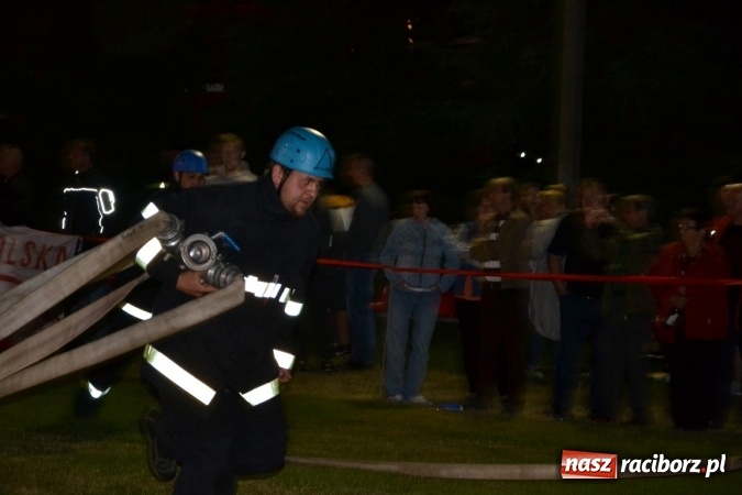 Zdjęcie w galerii na portalu naszraciborz.pl: Nocne zawody strażackie w Bolesławiu. Emocje i frekwencja jak na Euro wiadomości z regionu