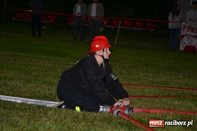 Zdjęcie w galerii na portalu naszraciborz.pl: Nocne zawody strażackie w Bolesławiu. Emocje i frekwencja jak na Euro wiadomości z regionu