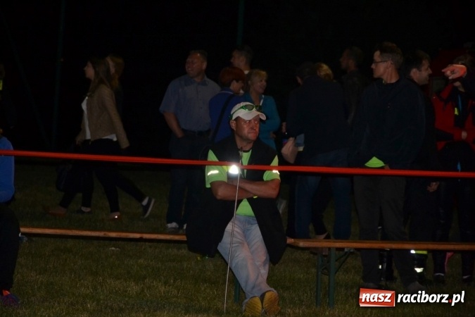 Zdjęcie w galerii na portalu naszraciborz.pl: Nocne zawody strażackie w Bolesławiu. Emocje i frekwencja jak na Euro wiadomości z regionu