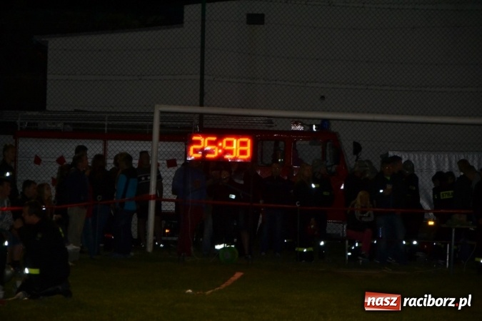 Zdjęcie w galerii na portalu naszraciborz.pl: Nocne zawody strażackie w Bolesławiu. Emocje i frekwencja jak na Euro wiadomości z regionu