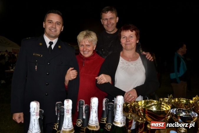 Zdjęcie w galerii na portalu naszraciborz.pl: Nocne zawody strażackie w Bolesławiu. Emocje i frekwencja jak na Euro wiadomości z regionu