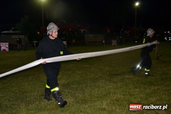 Zdjęcie w galerii na portalu naszraciborz.pl: Nocne zawody strażackie w Bolesławiu. Emocje i frekwencja jak na Euro wiadomości z regionu
