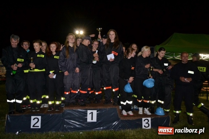 Zdjęcie w galerii na portalu naszraciborz.pl: Nocne zawody strażackie w Bolesławiu. Emocje i frekwencja jak na Euro wiadomości z regionu