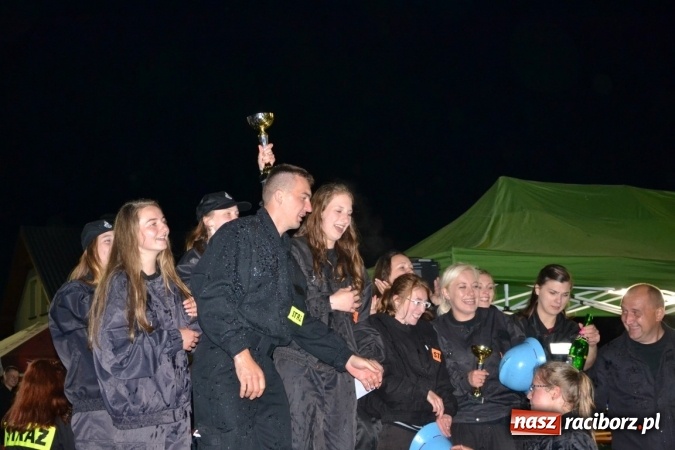 Zdjęcie w galerii na portalu naszraciborz.pl: Nocne zawody strażackie w Bolesławiu. Emocje i frekwencja jak na Euro wiadomości z regionu