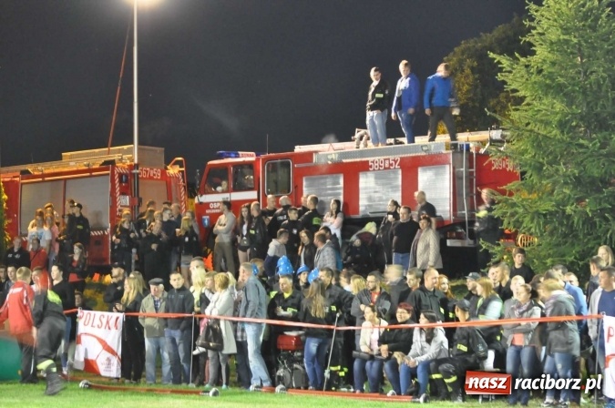 Zdjęcie w galerii na portalu naszraciborz.pl: Nocne zawody strażackie w Bolesławiu. Emocje i frekwencja jak na Euro wiadomości z regionu