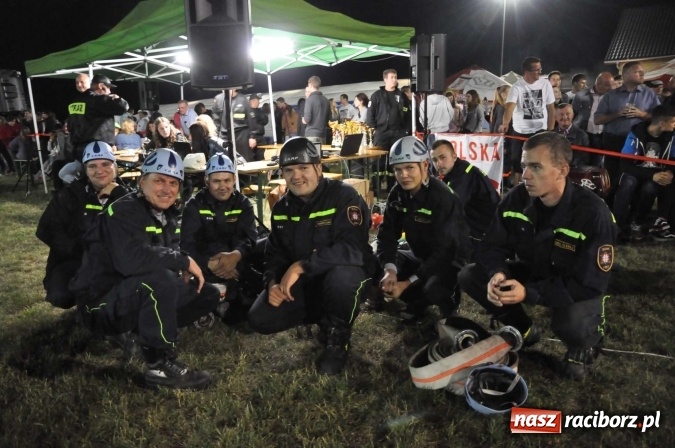 Zdjęcie w galerii na portalu naszraciborz.pl: Nocne zawody strażackie w Bolesławiu. Emocje i frekwencja jak na Euro wiadomości z regionu