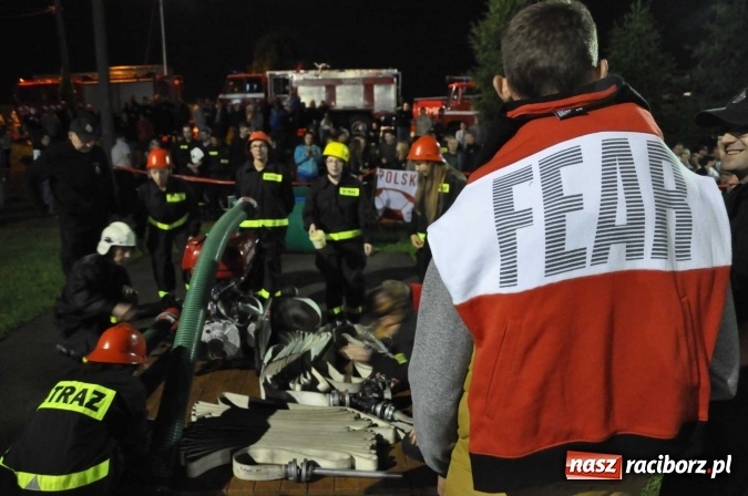 Zdjęcie w galerii na portalu naszraciborz.pl: Nocne zawody strażackie w Bolesławiu. Emocje i frekwencja jak na Euro wiadomości z regionu
