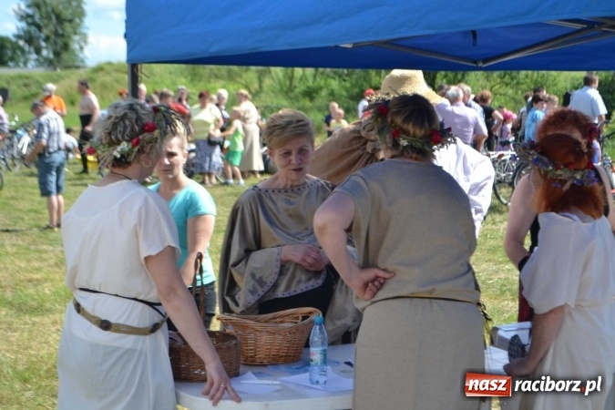 Zdjęcie w galerii na portalu naszraciborz.pl: PŁYWADŁO 2016 - przystanek Turze wiadomości z regionu