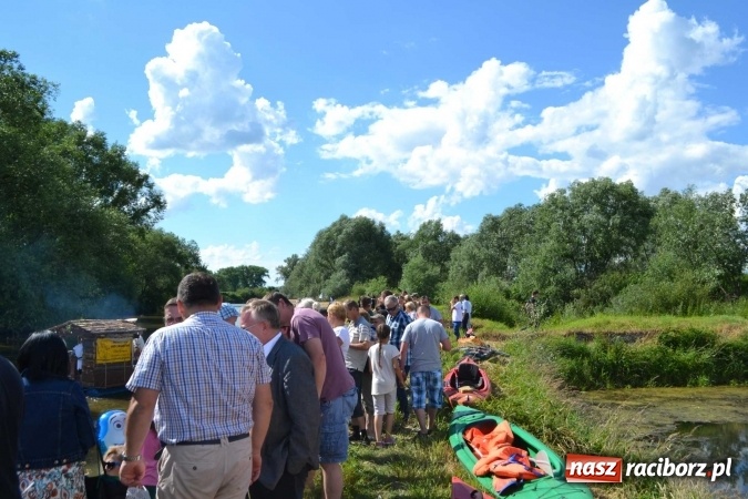 Zdjęcie w galerii na portalu naszraciborz.pl: PŁYWADŁO 2016 - przystanek Turze wiadomości z regionu