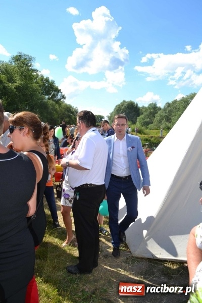 Zdjęcie w galerii na portalu naszraciborz.pl: PŁYWADŁO 2016 - przystanek Turze wiadomości z regionu