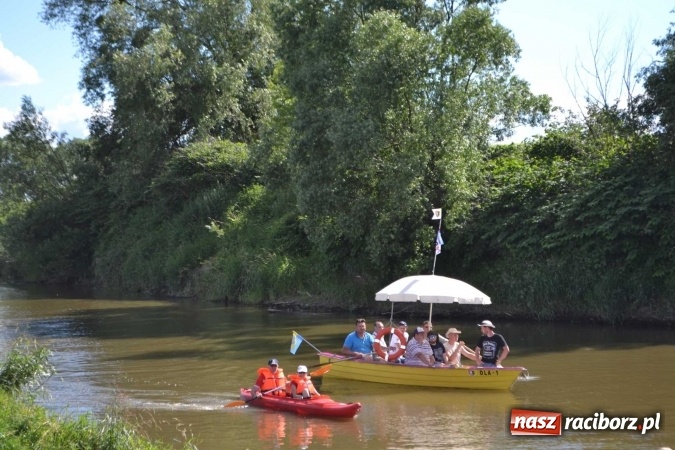 Zdjęcie w galerii na portalu naszraciborz.pl: PŁYWADŁO 2016 - przystanek Turze wiadomości z regionu