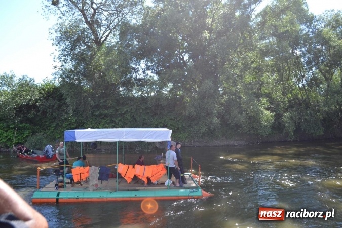 Zdjęcie w galerii na portalu naszraciborz.pl: PŁYWADŁO 2016 - przystanek Turze wiadomości z regionu