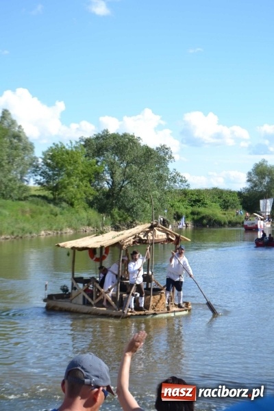 Zdjęcie w galerii na portalu naszraciborz.pl: PŁYWADŁO 2016 - przystanek Turze wiadomości z regionu