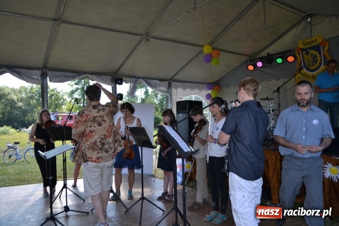 Zdjęcie w galerii na portalu naszraciborz.pl: PŁYWADŁO 2016 - przystanek Turze wiadomości z regionu