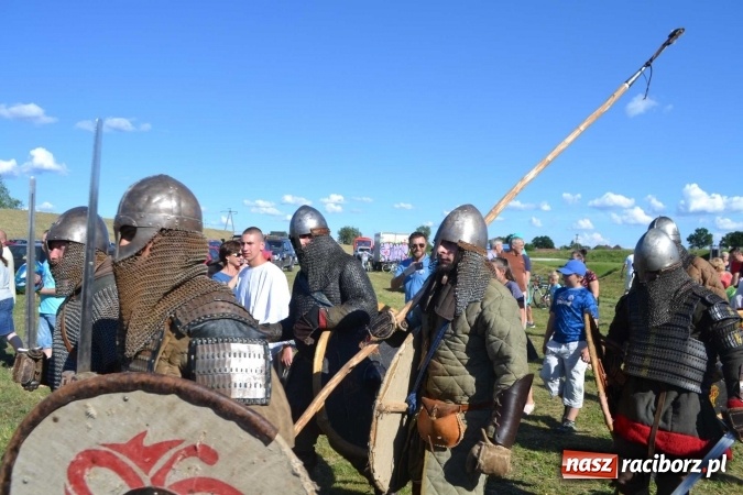 Zdjęcie w galerii na portalu naszraciborz.pl: PŁYWADŁO 2016 - przystanek Turze wiadomości z regionu
