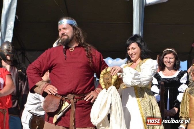 Zdjęcie w galerii na portalu naszraciborz.pl: PŁYWADŁO 2016 - przystanek Turze wiadomości z regionu