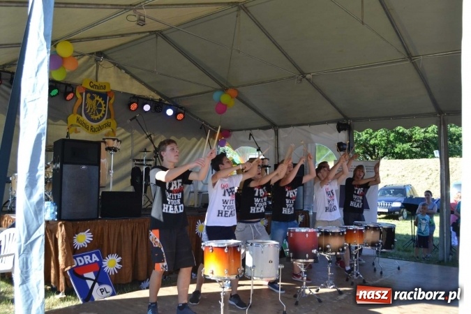 Zdjęcie w galerii na portalu naszraciborz.pl: PŁYWADŁO 2016 - przystanek Turze wiadomości z regionu