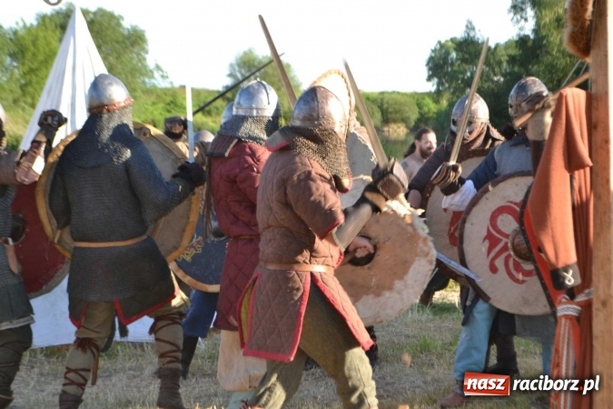 Zdjęcie w galerii na portalu naszraciborz.pl: PŁYWADŁO 2016 - przystanek Turze wiadomości z regionu