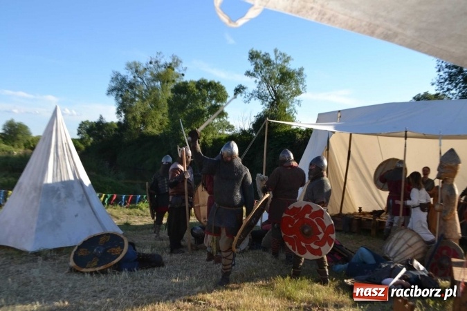 Zdjęcie w galerii na portalu naszraciborz.pl: PŁYWADŁO 2016 - przystanek Turze wiadomości z regionu