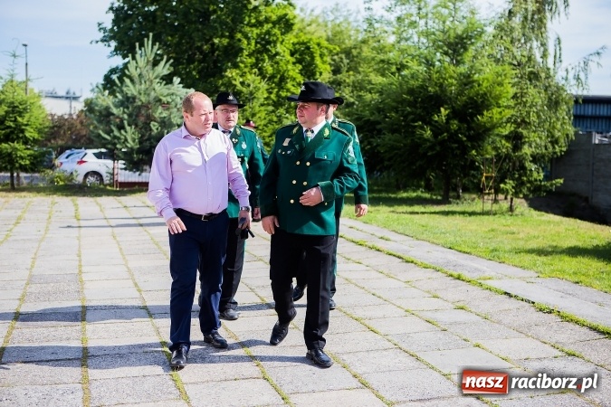 Zdjęcie w galerii na portalu naszraciborz.pl: Andrzej Widok nowym raciborskim królem kurkowym wiadomości z regionu