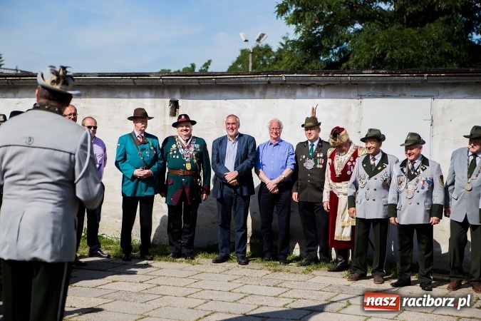 Zdjęcie w galerii na portalu naszraciborz.pl: Andrzej Widok nowym raciborskim królem kurkowym wiadomości z regionu