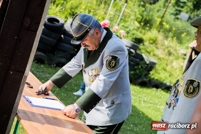Zdjęcie w galerii na portalu naszraciborz.pl: Andrzej Widok nowym raciborskim królem kurkowym wiadomości z regionu