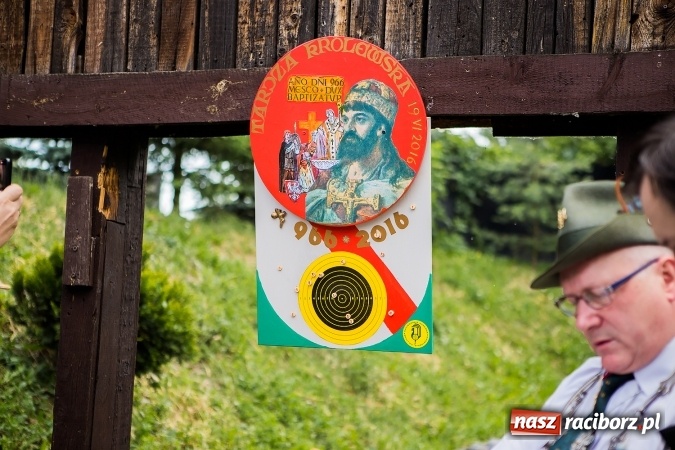 Zdjęcie w galerii na portalu naszraciborz.pl: Andrzej Widok nowym raciborskim królem kurkowym wiadomości z regionu