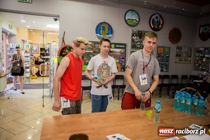 Zdjęcie w galerii na portalu naszraciborz.pl: VI Raciborska Gra Miejska Z historią w tle wiadomości z regionu