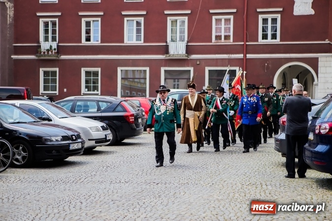 Zdjęcie w galerii na portalu naszraciborz.pl: Intronizacja Króla Kurkowego 2016 w raciborskim Muzeum wiadomości z regionu