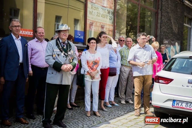 Zdjęcie w galerii na portalu naszraciborz.pl: Intronizacja Króla Kurkowego 2016 w raciborskim Muzeum wiadomości z regionu