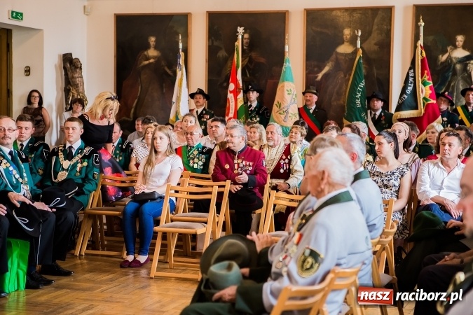 Zdjęcie w galerii na portalu naszraciborz.pl: Intronizacja Króla Kurkowego 2016 w raciborskim Muzeum wiadomości z regionu