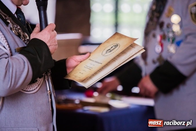 Zdjęcie w galerii na portalu naszraciborz.pl: Intronizacja Króla Kurkowego 2016 w raciborskim Muzeum wiadomości z regionu