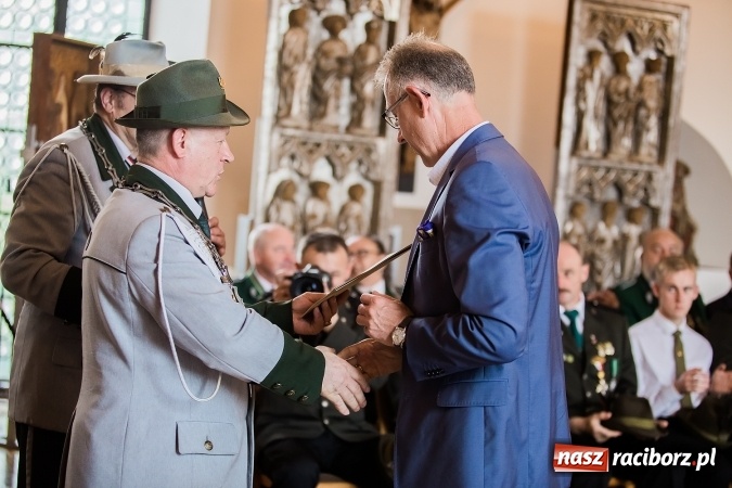 Zdjęcie w galerii na portalu naszraciborz.pl: Intronizacja Króla Kurkowego 2016 w raciborskim Muzeum wiadomości z regionu