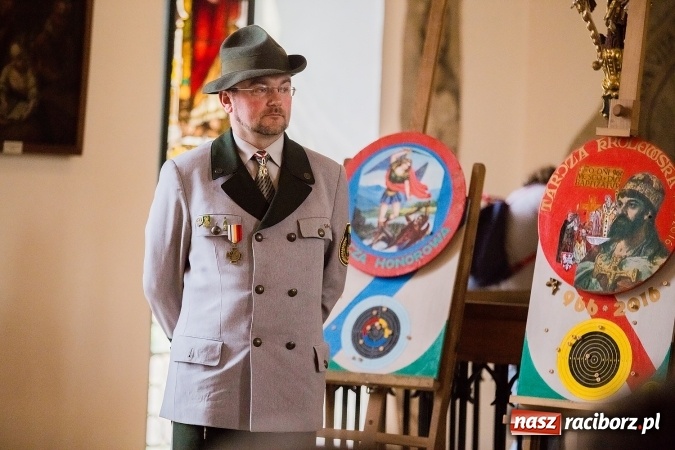 Zdjęcie w galerii na portalu naszraciborz.pl: Intronizacja Króla Kurkowego 2016 w raciborskim Muzeum wiadomości z regionu