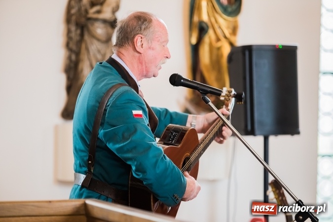 Zdjęcie w galerii na portalu naszraciborz.pl: Intronizacja Króla Kurkowego 2016 w raciborskim Muzeum wiadomości z regionu