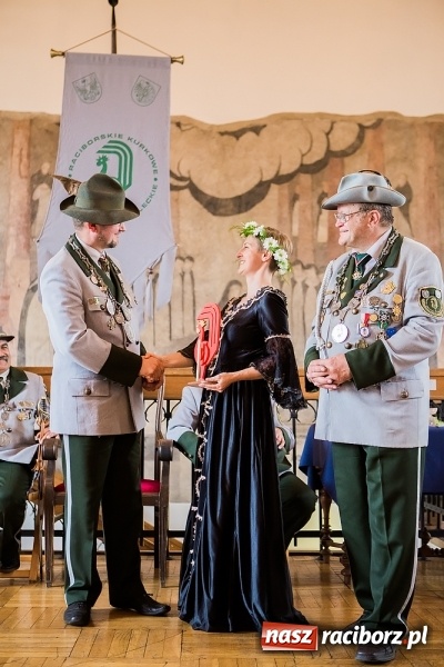 Zdjęcie w galerii na portalu naszraciborz.pl: Intronizacja Króla Kurkowego 2016 w raciborskim Muzeum wiadomości z regionu