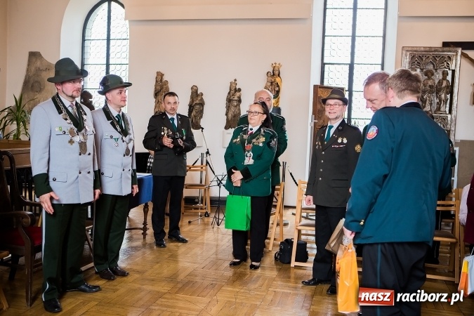 Zdjęcie w galerii na portalu naszraciborz.pl: Intronizacja Króla Kurkowego 2016 w raciborskim Muzeum wiadomości z regionu