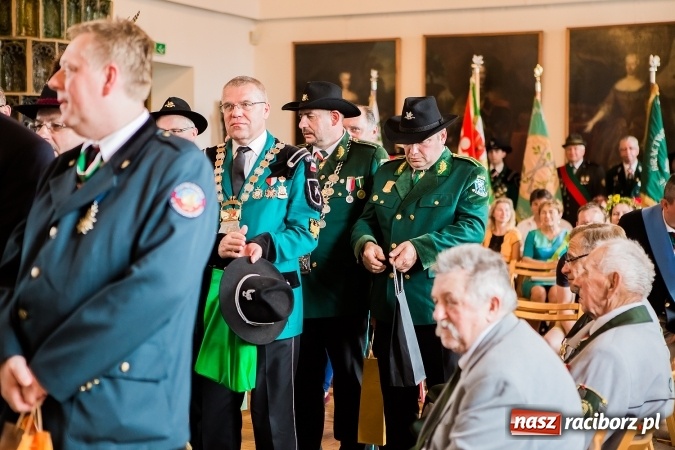 Zdjęcie w galerii na portalu naszraciborz.pl: Intronizacja Króla Kurkowego 2016 w raciborskim Muzeum wiadomości z regionu